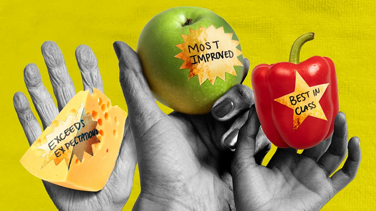 পুষ্টিবিজ্ঞানীরা বলছেন, জীবনের ভিন্ন ভিন্ন পর্যায়ে খাবারের ধরন না বদলালে দীর্ঘ রোগমুক্ত জীবনের স্বপ্ন অধরাই থেকে যাবে। বিবিসি থেকে নেওয়া ছবি