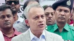 জীবিকা বিবেচনায় ধাপে ধাপে অটোরিকশা নিয়ন্ত্রণ: যোগাযোগমন্ত্রী