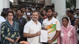 রাহুল গান্ধীর ৬ ঘণ্টার ধর্নায় মামলা নিল পুলিশ