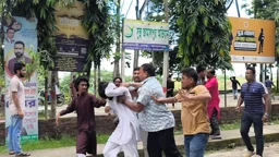 জামালপুরে মানববন্ধনে হামলায় আহত জেলা ছাত্রশক্তি-যুবশক্তির আহ্বায়কসহ ৫
