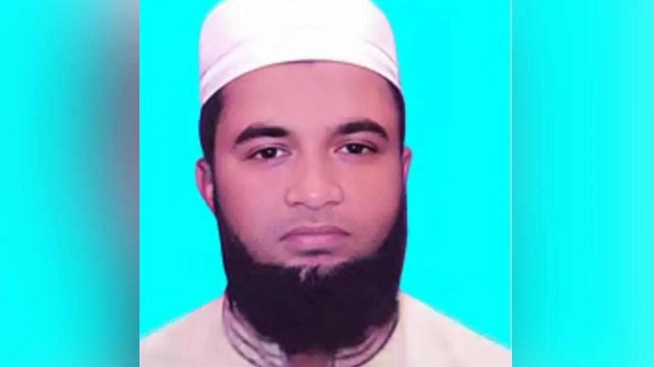 টেকনাফে ইউপি সদস্যকে সাড়ে ৩ বছরের কারাদণ্ড ও ৫ কোটি টাকা জরিমানা
