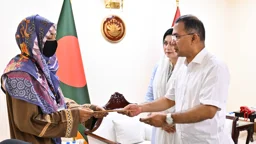 নিহত দুই সেনাসদস্যের পরিবারকে আর্থিক সহায়তা প্রধানমন্ত্রীর