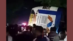 জামালপুরে বাসচাপায় নিহত ৩