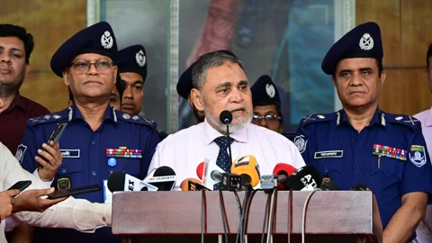 রাজারবাগ পুলিশ লাইন্সে স্থানীয় নির্বাচনের প্রশিক্ষণ কার্যক্রমের উদ্বোধন শেষে সাংবাদিকদের কথা বলেন সিইসি। সংগৃহীত ছবি