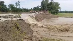 হবিগঞ্জে খোয়াই নদীর বাঁধে ফের ভাঙন, লোকালয় প্লাবিত