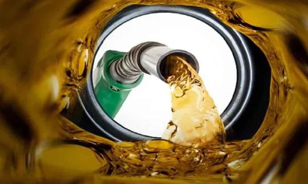 ভারত থেকে আসছে ৫০০০ টন ডিজেল, খালাস দিনাজপুরে