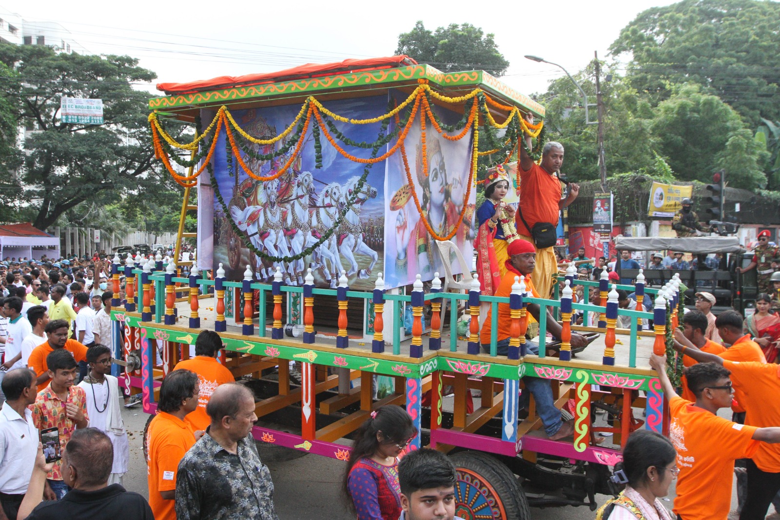 শ্রীকৃষ্ণের জন্মোৎসব: পুরান ঢাকা হয়ে উঠেছিল একখণ্ড মথুরা