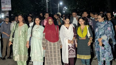 রাকসু তহবিলের অর্থ আত্মসাতের অভিযোগ তুলে বিশ্ববিদ্যালয় শাখা ছাত্রদলের বিক্ষোভ মিছিল। ছবি: সংগৃহীত