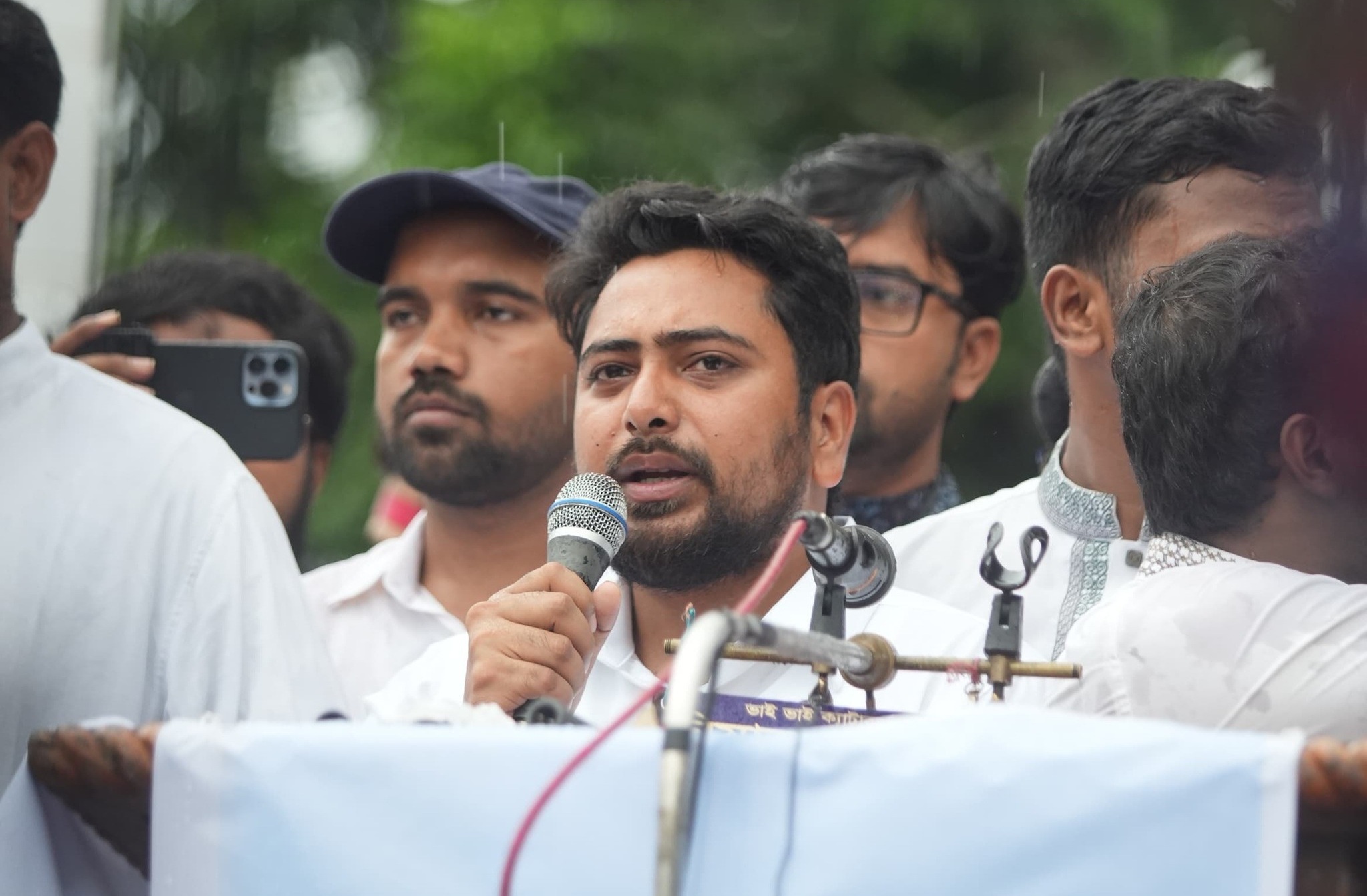 ফ্যাসিবাদ নির্মূল ও গণতন্ত্র পুনঃপ্রতিষ্ঠায় এনসিপির ২৪ দফা ইশতেহার