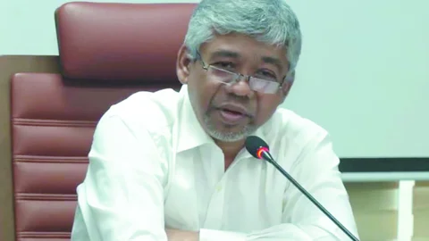 এনবিআরের সাবেক চেয়ারম্যান আবদুর রহমান খান। ফাইল ছবি