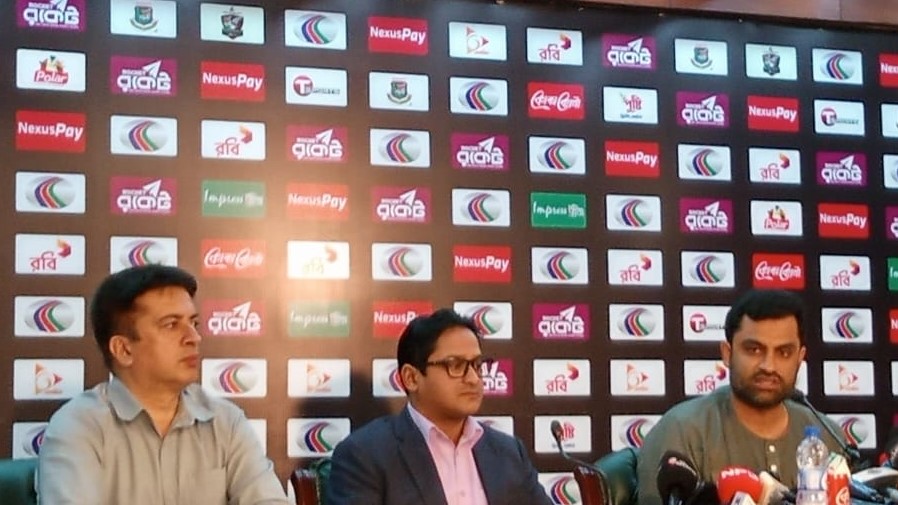 ‘ক্রিকেটীয়’ প্রয়োজনে সাকিবের পাশে তামিম