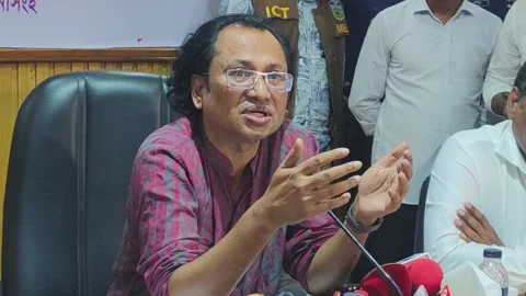 মতবিনিময় সভায় ডা. জাহেদ উর রহমান। স্ট্রিম ছবি