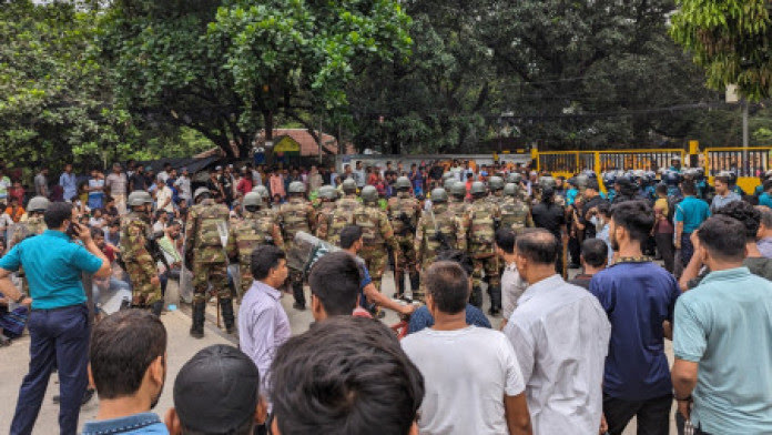 সাংবাদিকদের নৈতিকতা বিষয়ে আইন হওয়া প্রয়োজন: তথ্য উপদেষ্টা