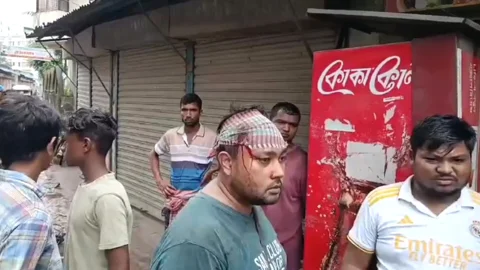 মুন্সীগঞ্জের শ্রীনগরে বিএনপির দুই পক্ষের সংঘর্ষে আহত একজন। সংগৃহীত ছবি