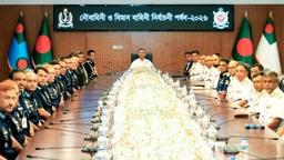 পদোন্নতিতে মেধা-দক্ষতাকে গুরুত্বের নির্দেশ প্রধানমন্ত্রীর