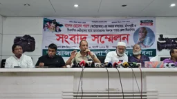 প্রধানমন্ত্রীর ব্যক্তিগত আলোকচিত্রীর বিরুদ্ধে ব্যবস্থা নিতে চিঠি, পাবনায় মীমাংসার উদ্যোগ