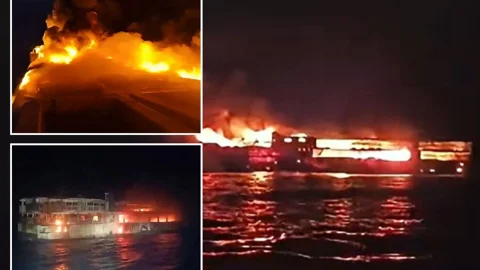 ফিলিপাইনের পালাওয়ান উপকূলে যাত্রীবাহী ফেরিতে আগুন জ্বলছে। ছবি: সংগৃহীত