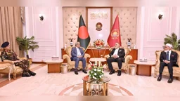 নির্বাচন কমিশনকে জনআস্থা সমুন্নত রাখার আহ্বান রাষ্ট্রপতির