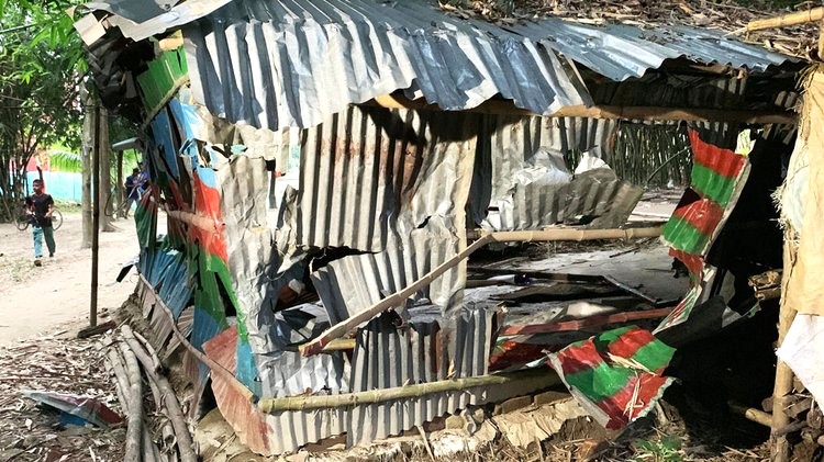 গত বছরের সেপ্টেম্বরে ভাঙচুর করা হয় পীর আজিজুর রহমান ভান্ডারির খানকা। স্ট্রিম ছবি