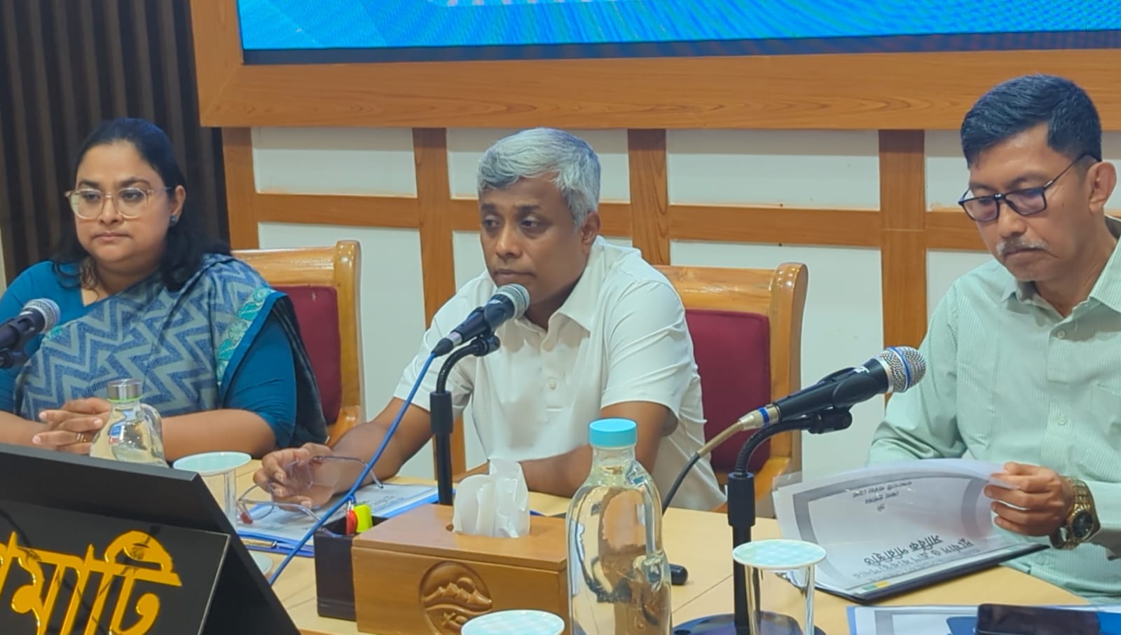 রাঙামাটির জেলা প্রশাসকের কার্যালয়ে প্রতিমন্ত্রী অনিন্দ্য ইসলাম অমিতের মতবিনিময় সভা। সংগৃহীত ছবি