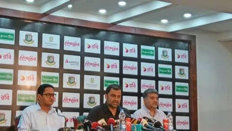 সংবাদ সম্মেলনে কথা বলেন বিসিবি সভাপতি তামিম ইকবাল। সংগৃহীত ছবি
