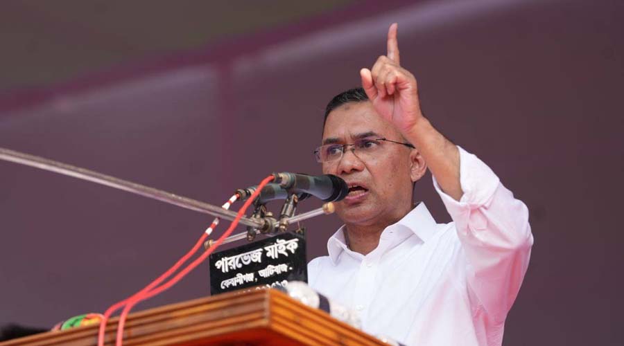 ৭ জেলায় সমাবেশ শেষে ভোরে ঢাকায় তারেক রহমান