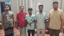 ফেনীতে নিষিদ্ধ ঘোষিত ছাত্রলীগের মিছিলের পর গ্রেপ্তার ৮