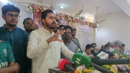 চলতি মাসেই চালু হচ্ছে ‘প্রবাসী কার্ড’: প্রতিমন্ত্রী নুর