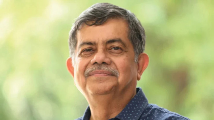 সেই ছাত্রীর পরীক্ষা নিয়ে সিদ্ধান্ত হয়নি, মায়ের অসুস্থতা নিয়ে গণমাধ্যমে বিভ্রান্তিকর খবর