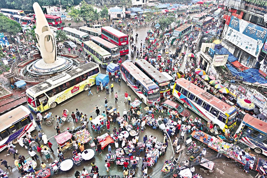 এই সময়ের কর্মব্যস্ত গুলিস্তান। ছবি: এফই