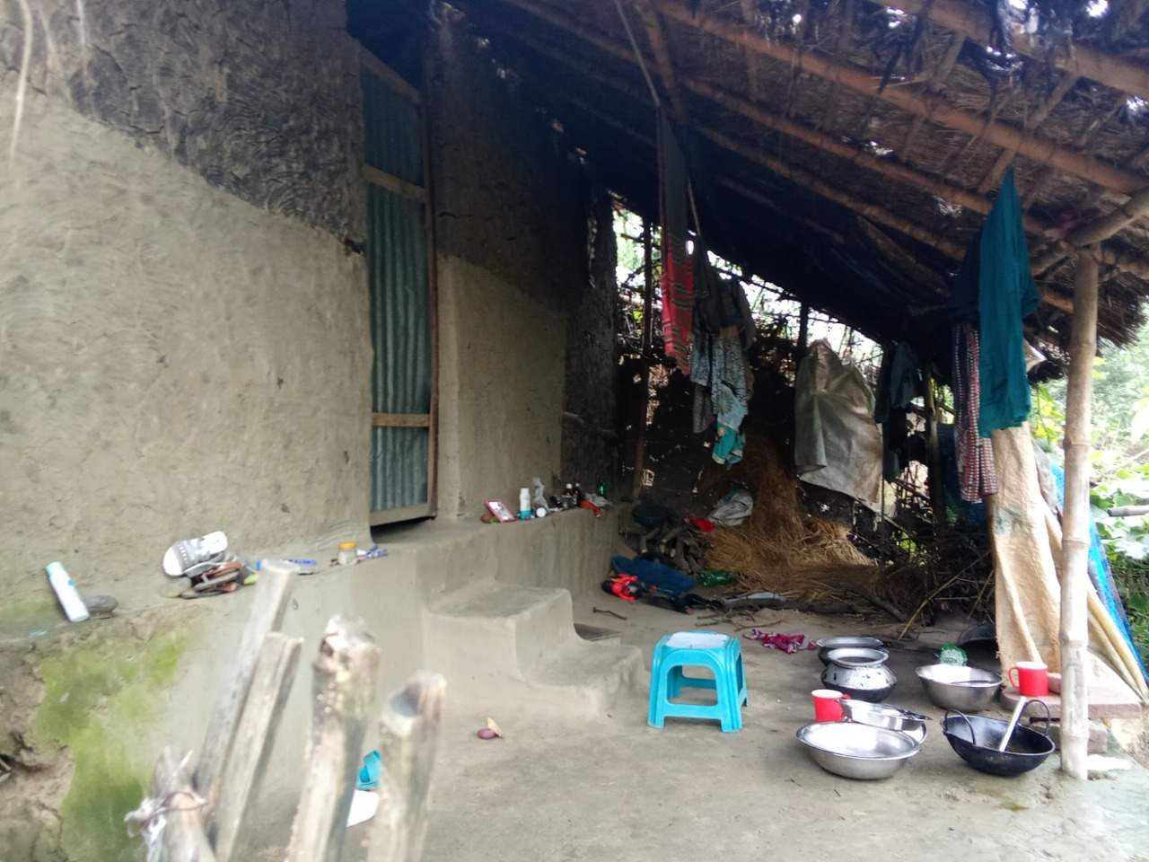 পবায় সাঁওতালপাড়ায় দুই দফা হামলা, আবারও শঙ্কায় বাড়ি ছাড়া পরিবার