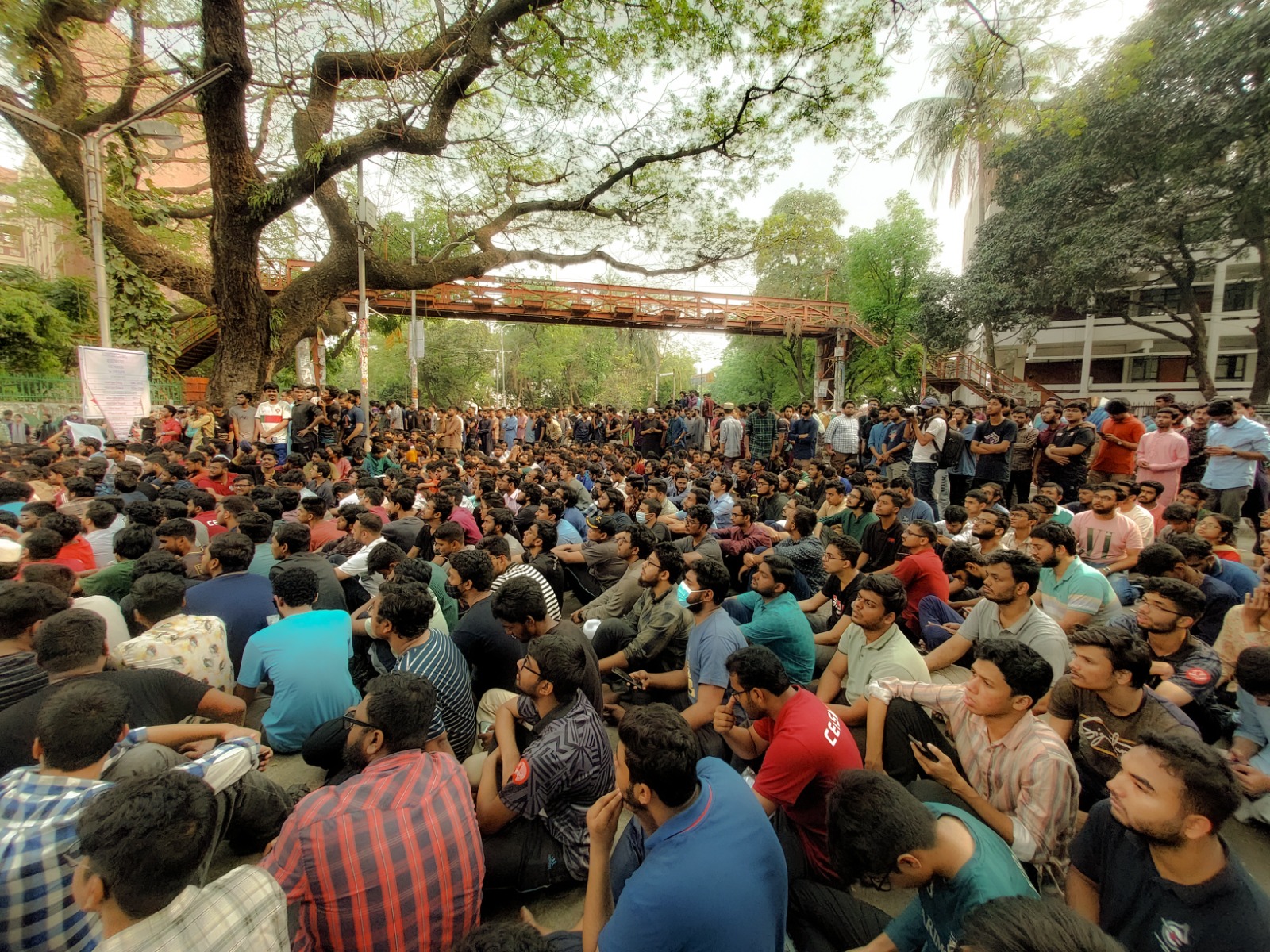 ২০২৪ সালের মার্চে উত্তাল বুয়েট ক্যাম্পাস। সংগৃহীত ছবি