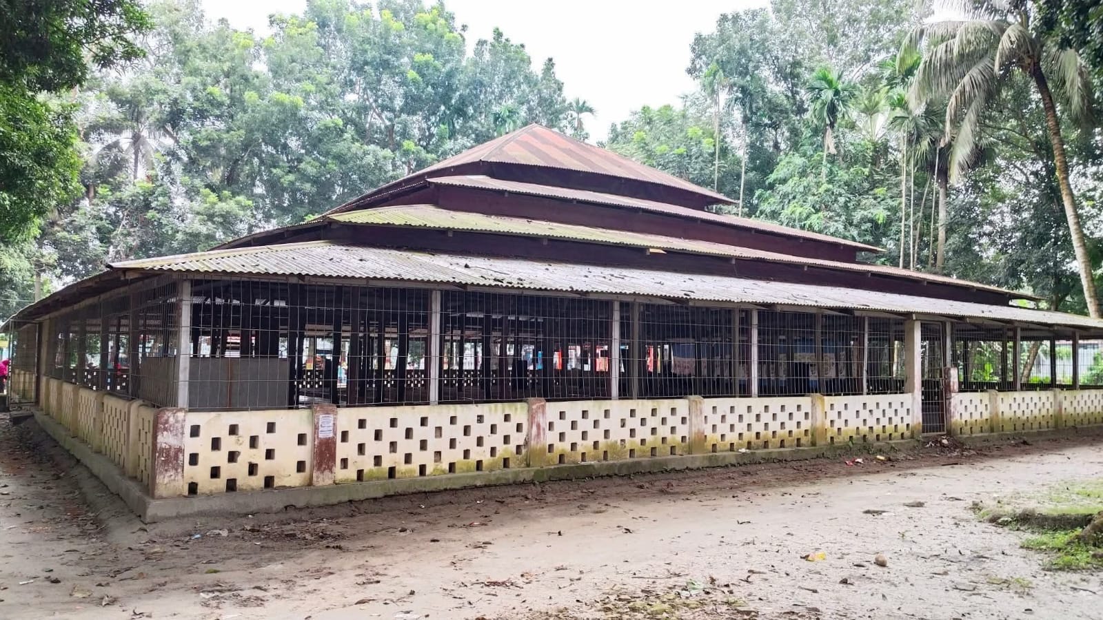 মওলানা ভাসানীর ঐতিহাসিক দরবার হল। সংগৃহীত ছবি