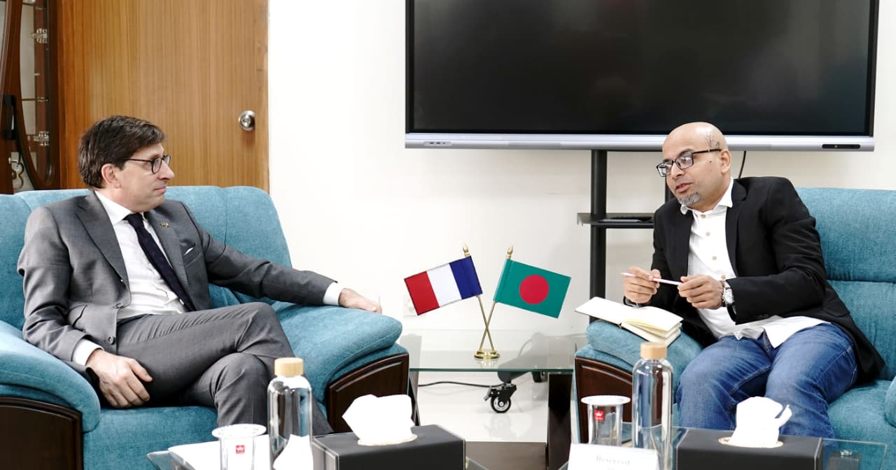 নির্বাচন ঘিরে ফ্যাক্ট চেকিং প্রশিক্ষণে ফ্রান্সের সহায়তা চাইলেন ফয়েজ আহমদ তৈয়্যব