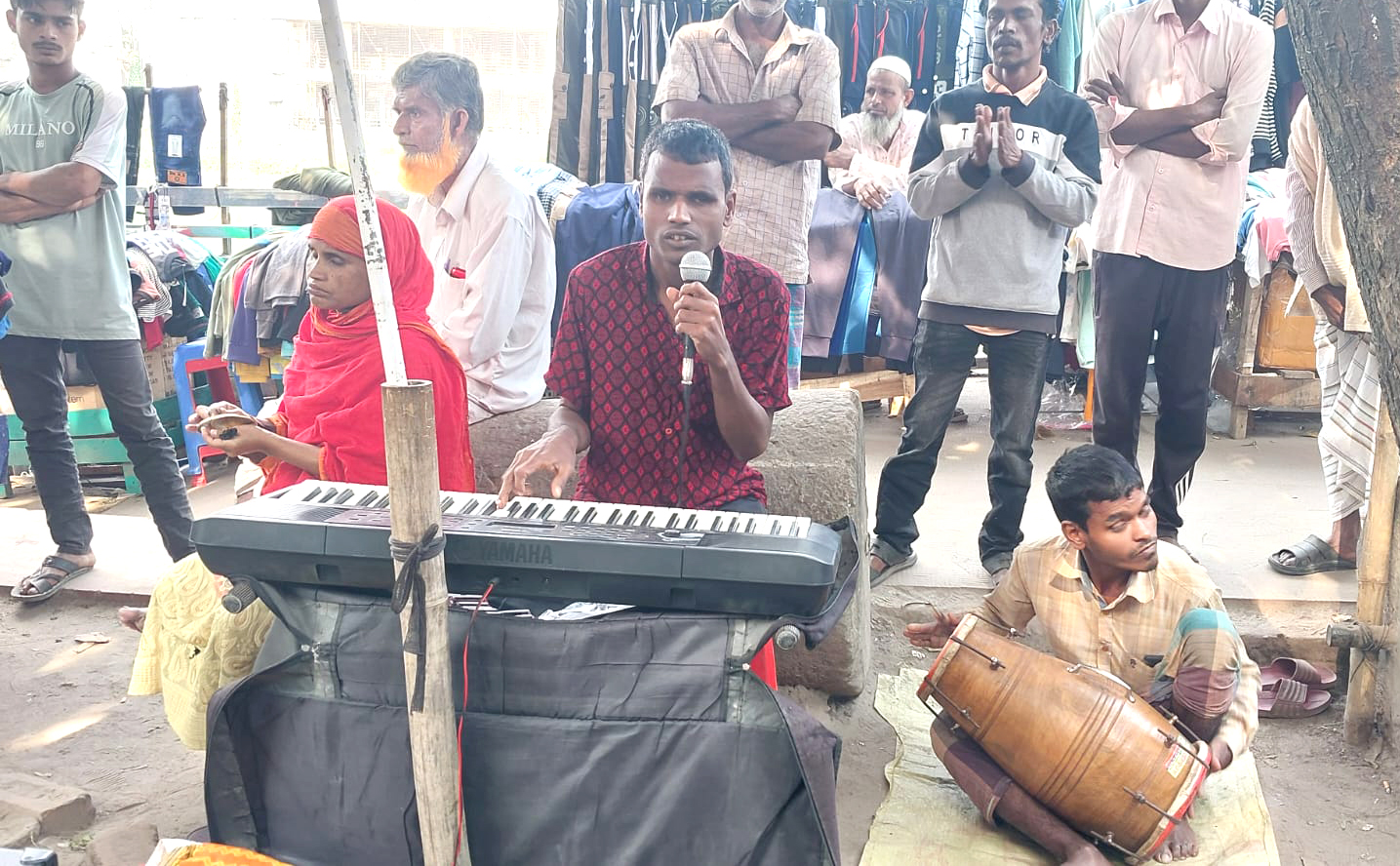 জন লেননের ‘ইমাজিন’ কোন পৃথিবীর স্বপ্ন দেখায়, কেন গানটি আজও প্রাসঙ্গিক