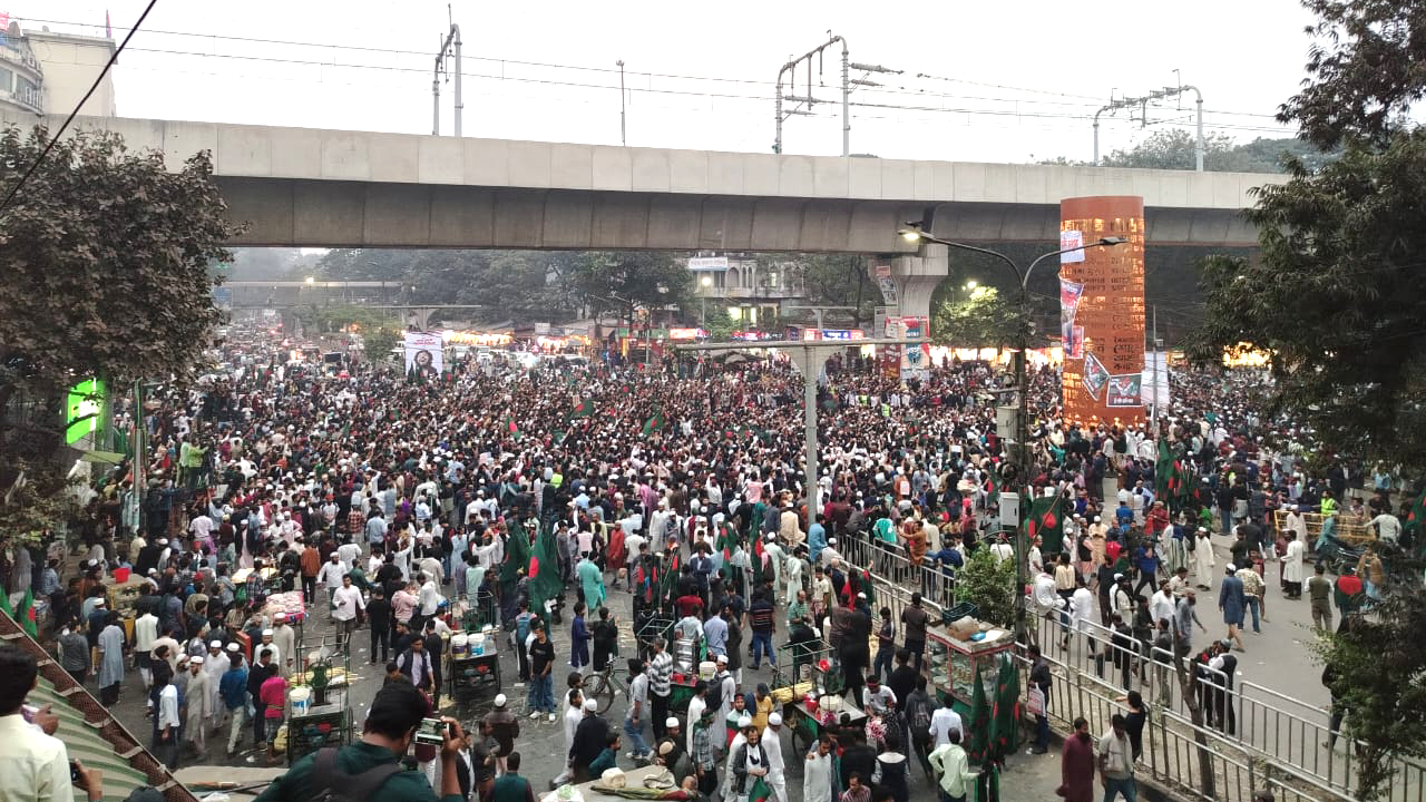 স্বরাষ্ট্র উপদেষ্টার পদত্যাগে ২৪ ঘণ্টা দিল ইনকিলাব মঞ্চ