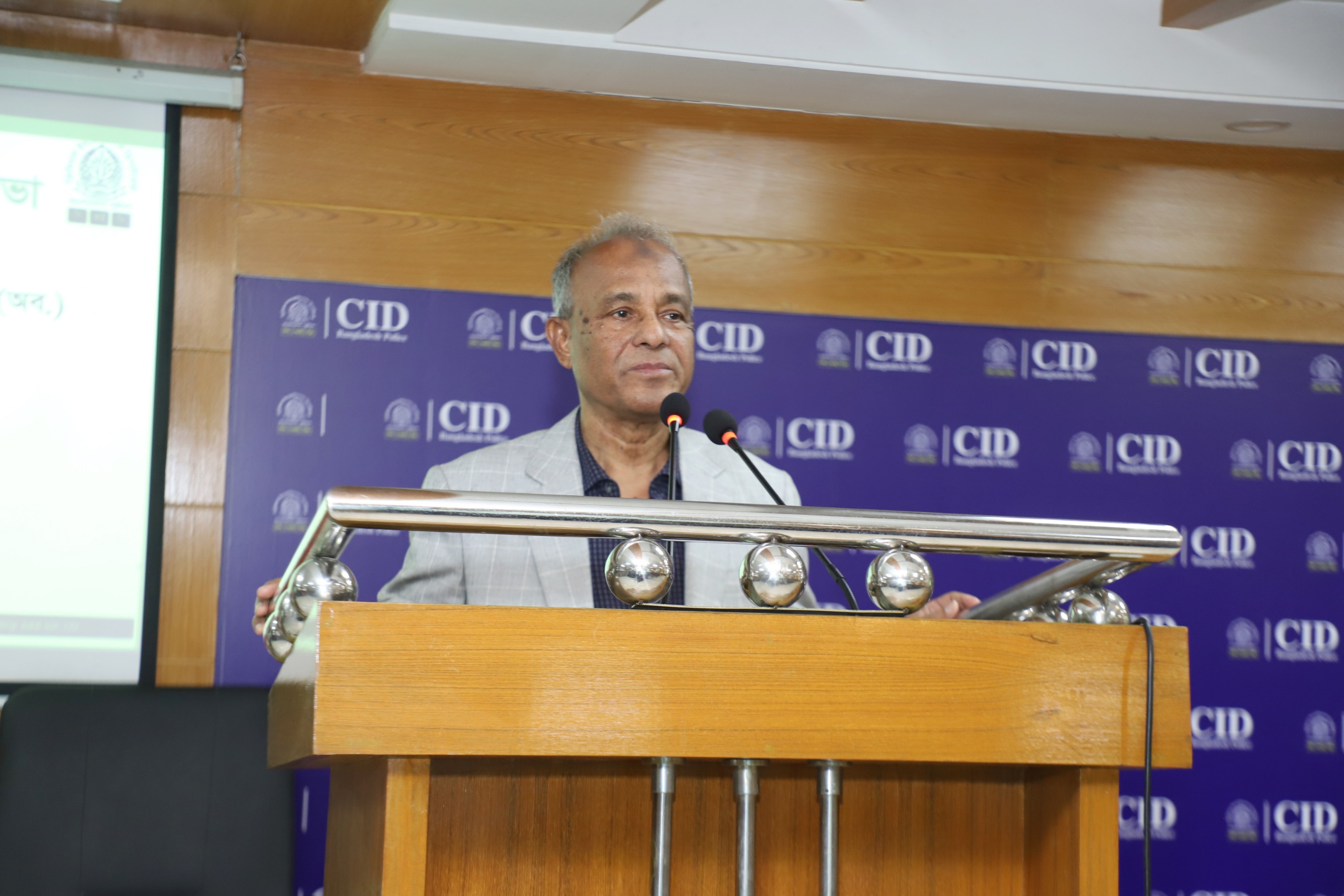 ব্যালট ছিনতাইয়ের সুযোগ নেই, প্রতি কেন্দ্রে থাকবে ৫ অস্ত্রধারী সদস্য: স্বরাষ্ট্র উপদেষ্টা