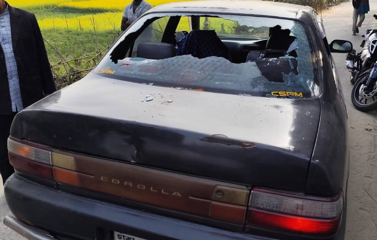 সিরাজগঞ্জে বিএনপি ও জামায়াতের নেতাকর্মীদের মধ্যে পাল্টাপাল্টি ধাওয়া, আহত ৫