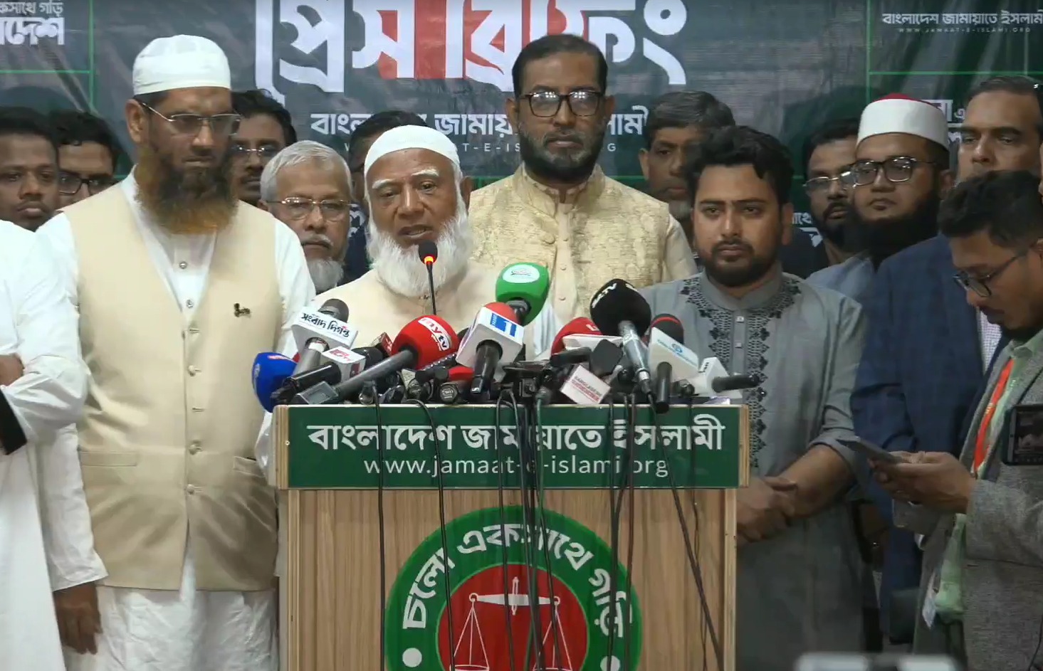 কিছু আসনে ইঁদুর-বিড়াল খেলা হয়েছে: জামায়াত আমির