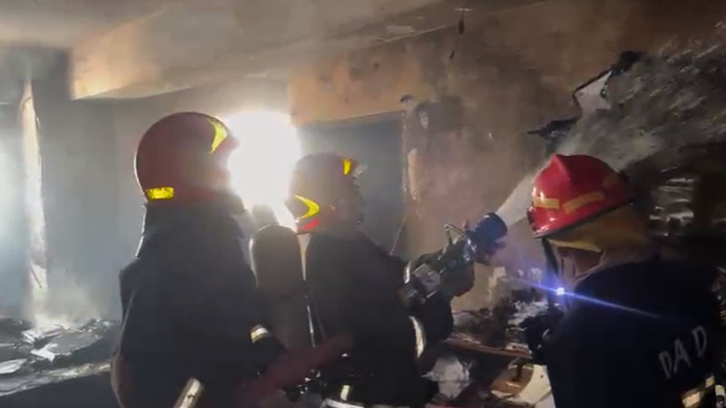 রাজধানীর বিজয়নগরে বহুতল ভবনে আগুন