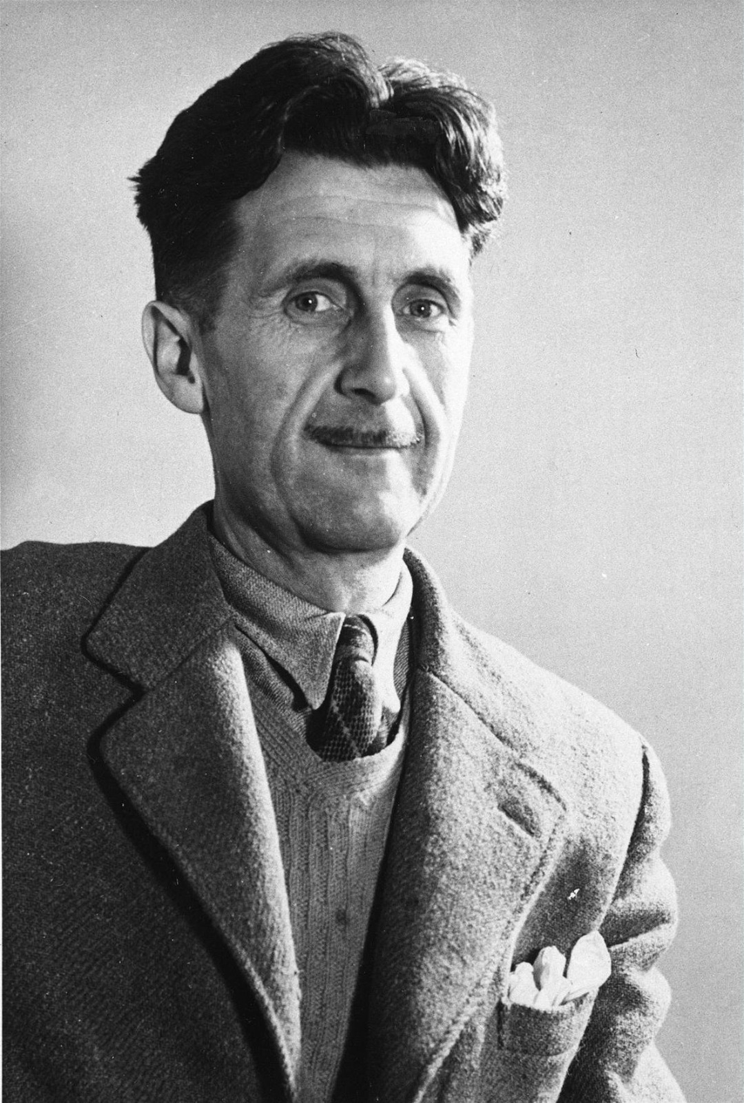 ছবি: জর্জ অরওয়েল