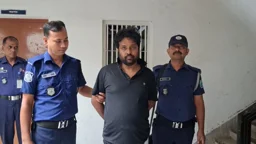 গোয়েন্দা কর্মকর্তাকে পিটিয়ে হত্যার ঘটনায় প্রধান অভিযুক্ত গ্রেপ্তার