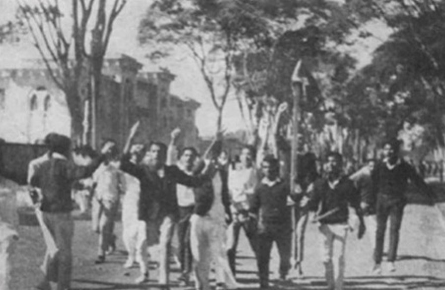 উনসত্তরের ২০ জানুয়ারি: যে মৃত্যু বদলে দিয়েছিল ইতিহাসের মোড়