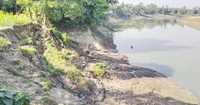 নদী ভাঙন রোধ ও চরাঞ্চলের উন্নয়নে প্রার্থীদের কাছে একগুচ্ছ দাবি ভোটারদের