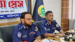 আসামির মৃত্যুর গুজবে আগৈলঝাড়া থানায় হামলা, গ্রেপ্তার ৩২