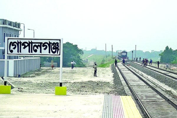 নির্মম নির্যাতনের পর ৭৮ জনকে সুন্দরবনের চরে ফেলে গেল বিএসএফ