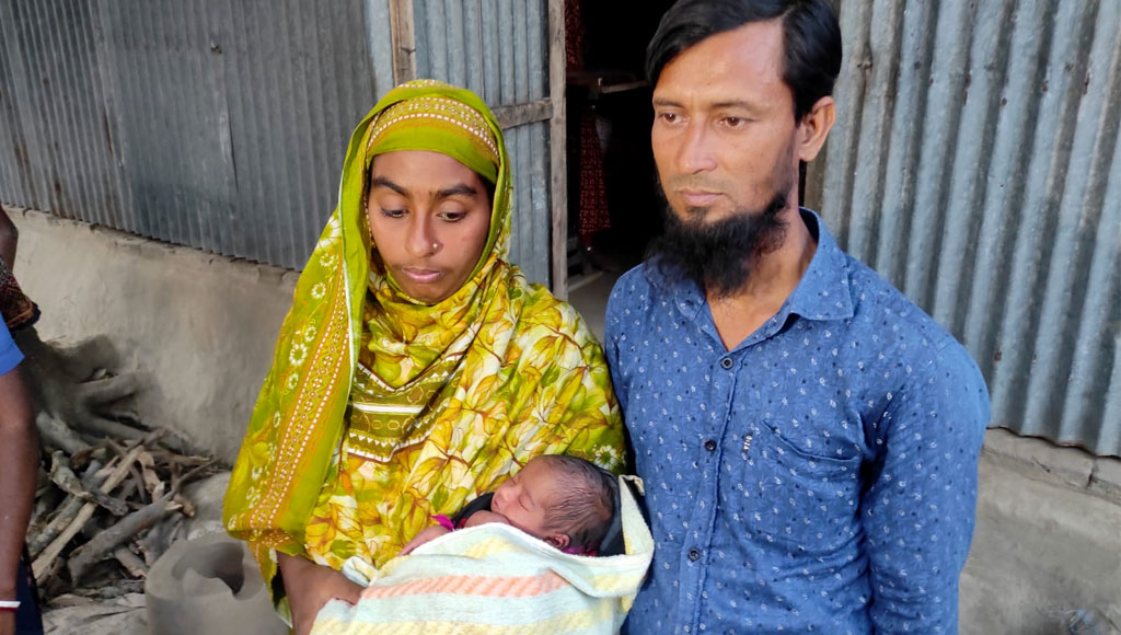 ভোটকেন্দ্রে জন্ম নেওয়া শিশুর নাম রাখা হলো খালেদা জিয়া