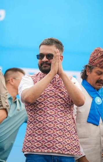 এত জনপ্রিয় বালেন্দ্র শাহ, তবু কেন পদত্যাগ চায় জেন-জিরা