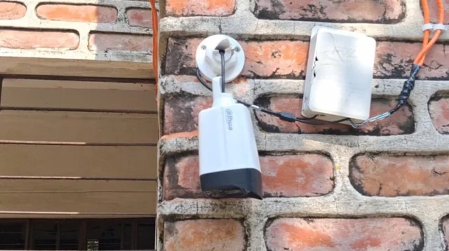 মাগুরায় ভোটকেন্দ্রের সিসিটিভি ক্যামেরা ভাঙচুর