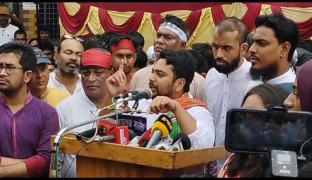 বরগুনায় ‘দুলাভাই দুলাভাই’ স্লোগানে সারজিস-রাফিকে বরণ